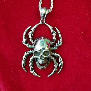 Truly creepy skull spider necklace, NWOT